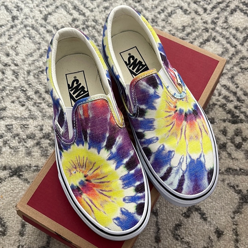 Vans slide on